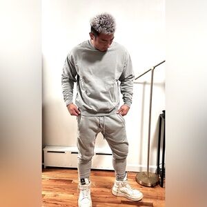YoungLA Gin n Juice set in stone grey
